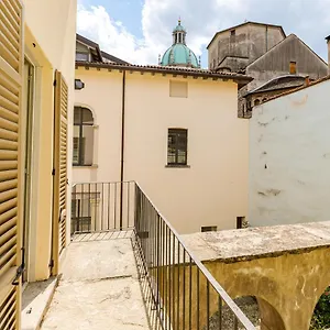 Apartament Palazzo Odescalchi, Como
