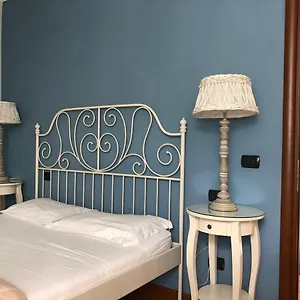 Apartament Acquaterrafuoco -, Como